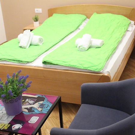 בלגרד Wake Up Apartments And Rooms מראה חיצוני תמונה