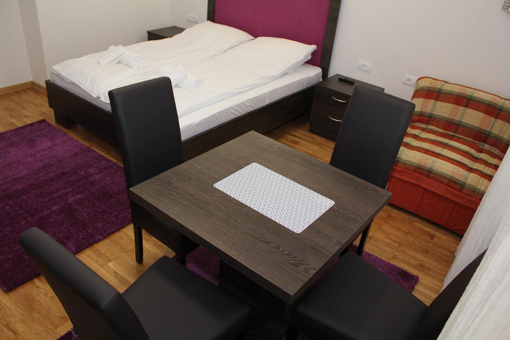 בלגרד Wake Up Apartments And Rooms מראה חיצוני תמונה