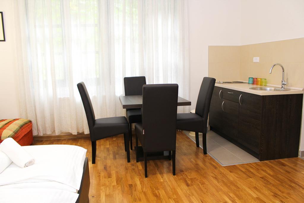 בלגרד Wake Up Apartments And Rooms מראה חיצוני תמונה
